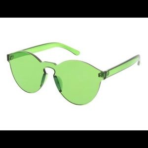Green Clear Circle sunglasses. NWT